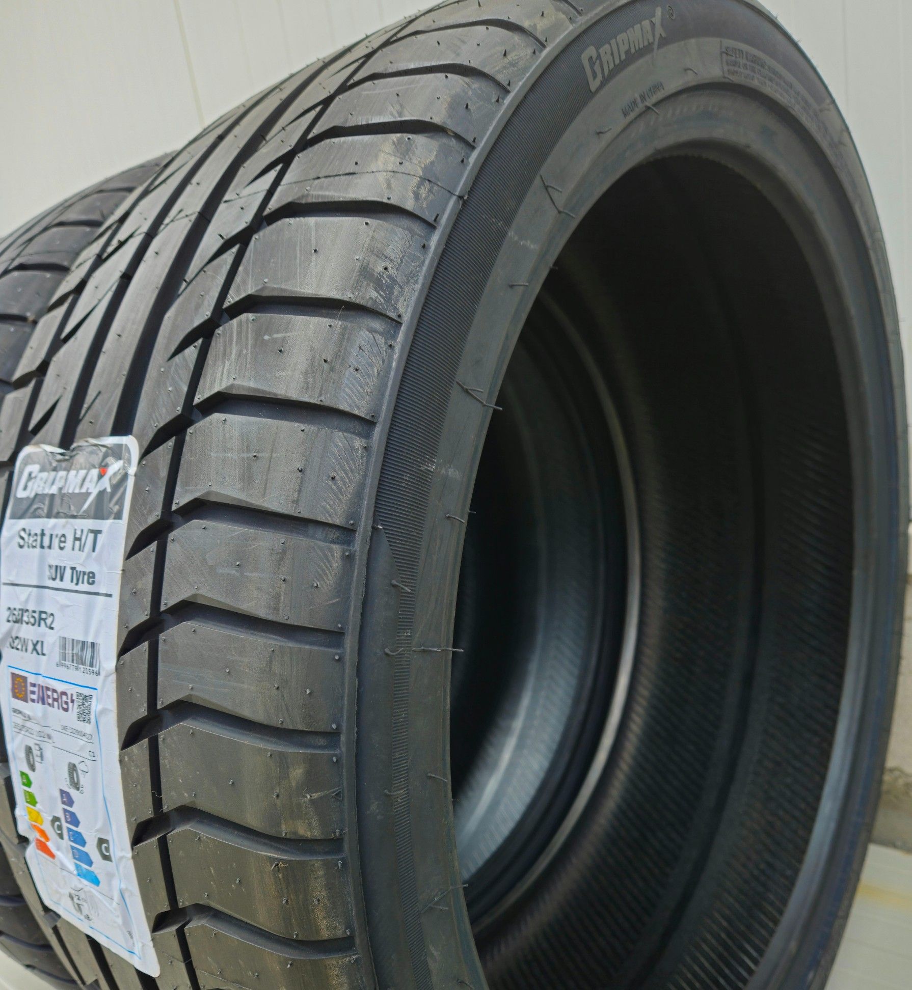 265/35 R22, 102W, GRIPMAX Stature H/T XL ,Anvelope de vara 4x4