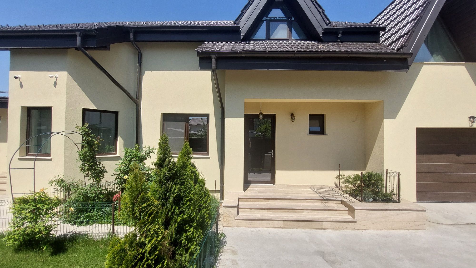 Proprietar vand vila individuala P+1,  Rosu, Chiajna, teren 700mp