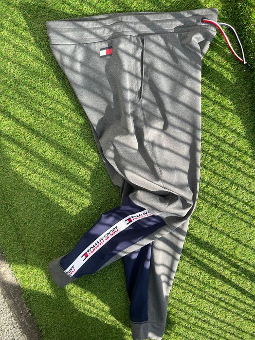 Мъжко спортно долнище : TOMMY JEANS SPORT XL