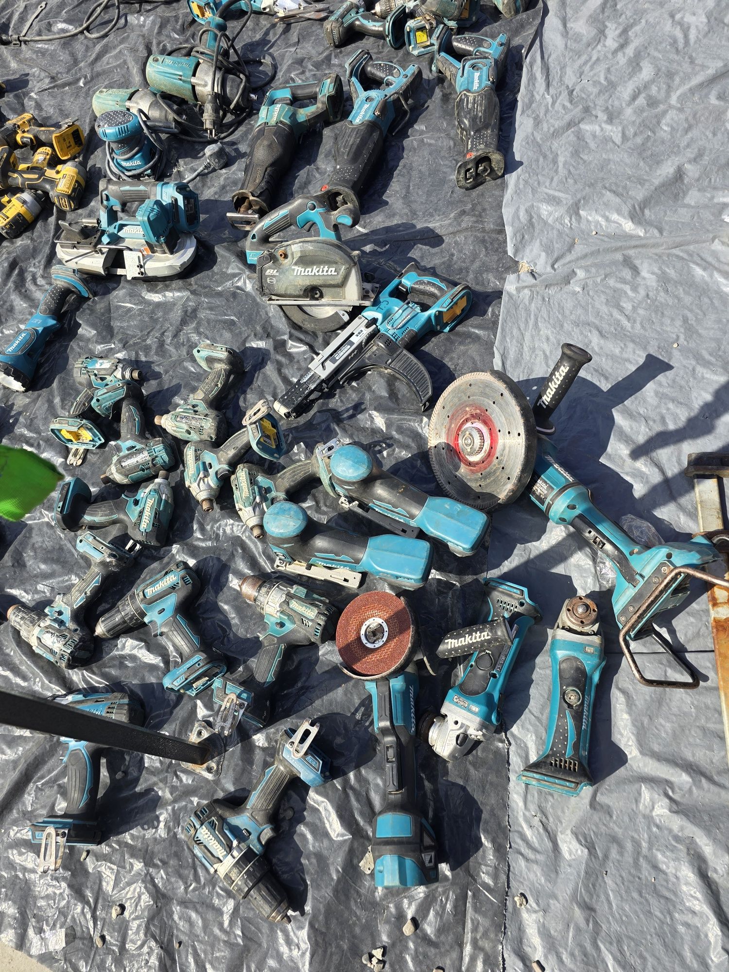 Scule makita dewalt milwaukee si altele