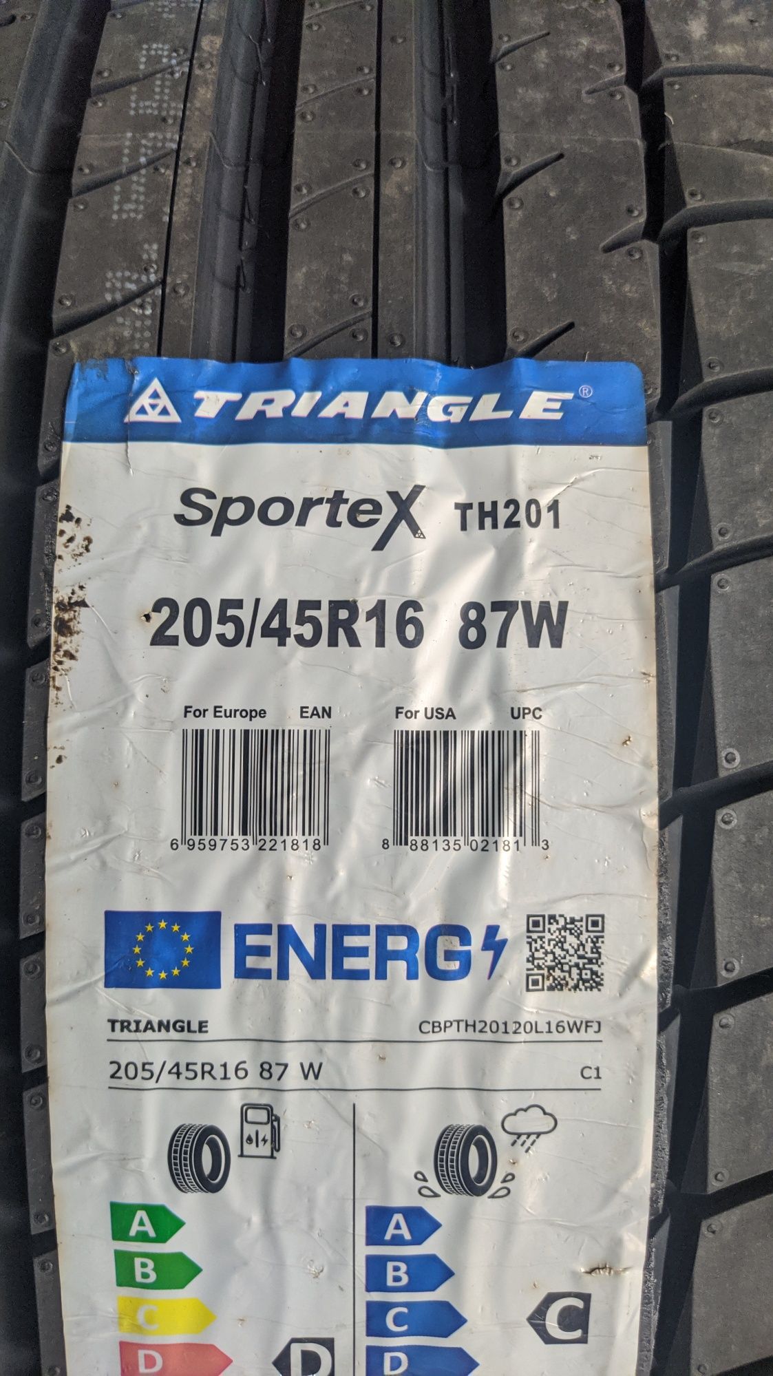 205/45R16 Triangle TH201