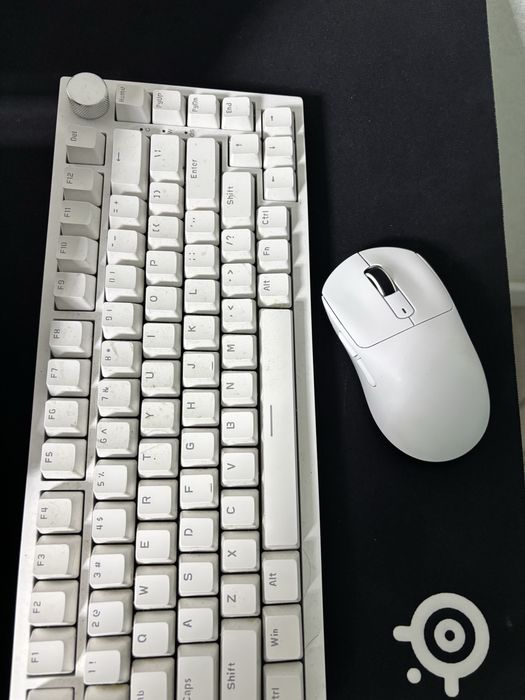 клавиатура ajuzz ak80, мышка attack.  shark ,  коврик  stell series ,