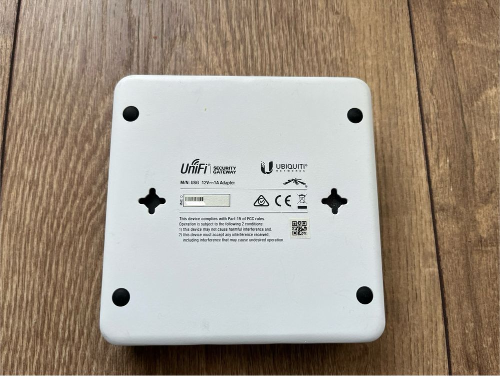 Рутер Ubiquiti Unifi Security Gateway (USG)