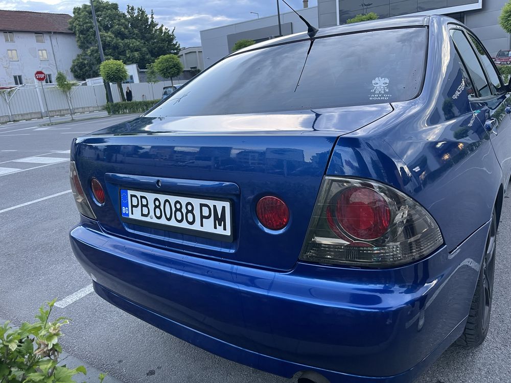 Lexus is200 155hp Automatic