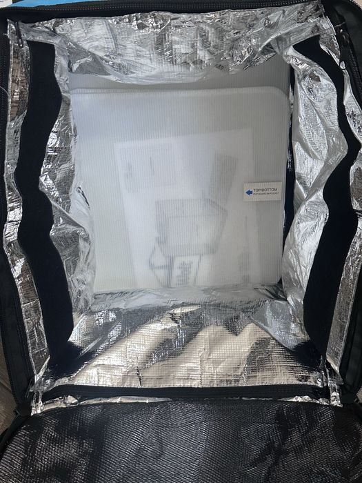 Сумка Wolt в идеальном состоянии, не разу не использовалась 100%