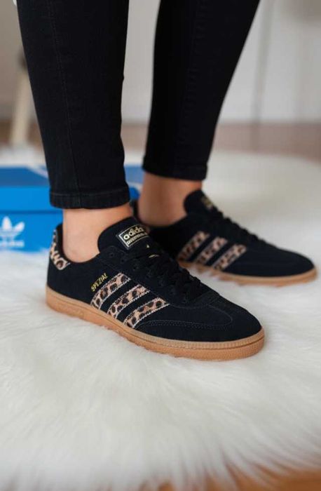 Adidas Spezial  Код: 2022