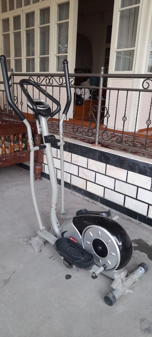 Fitness bike universal