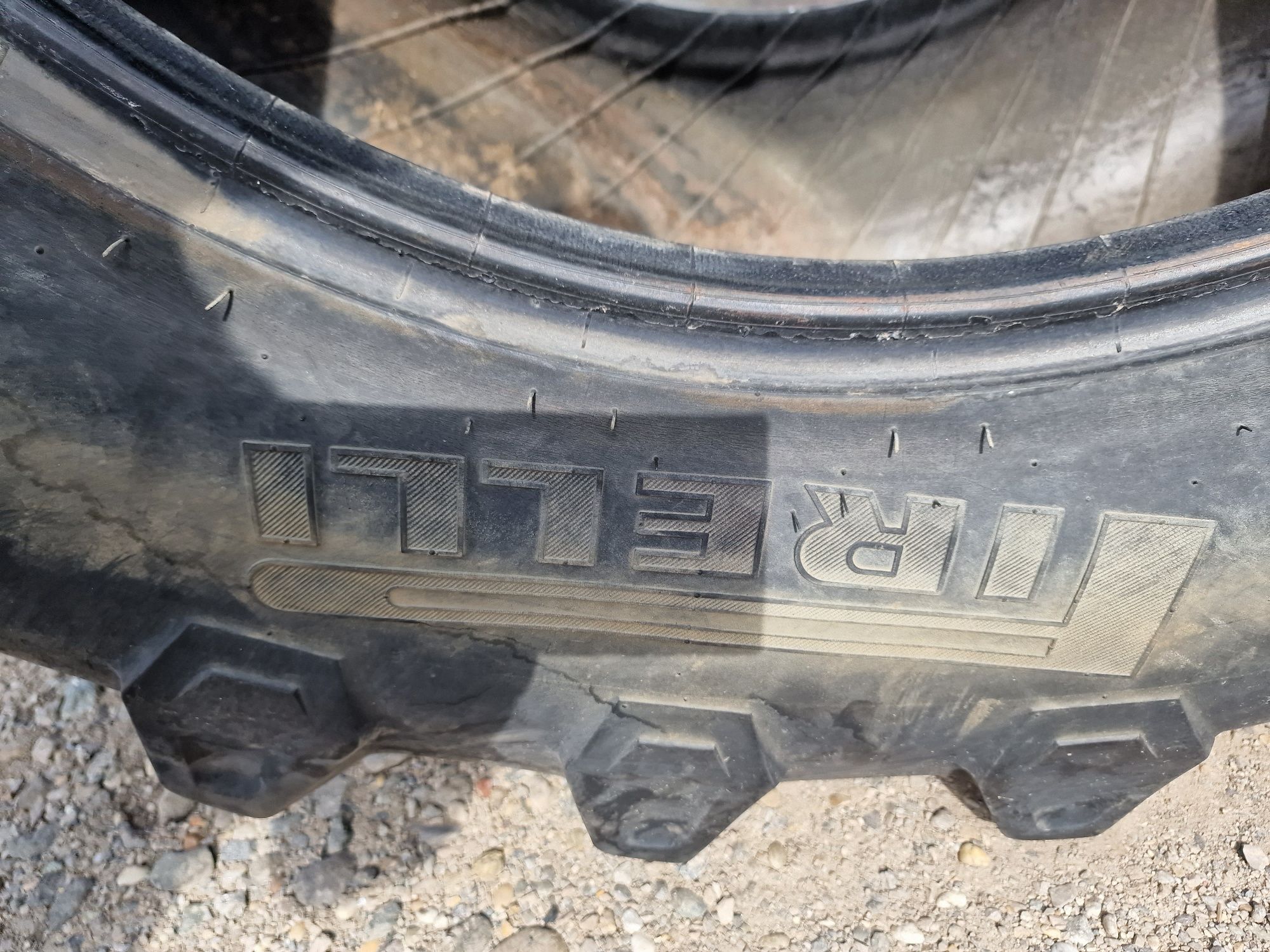 Anvelopă agricolă pt tractor 540/65R28 marca Pirelli