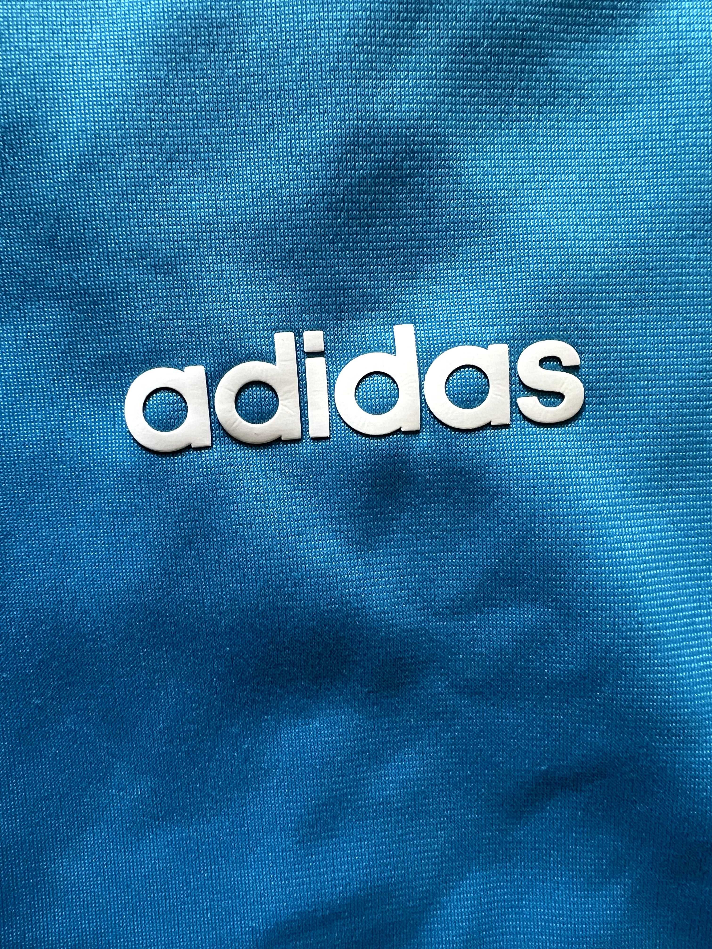 Оригинален анцуг Adidas – размер M – отлично състояние (Адидас)