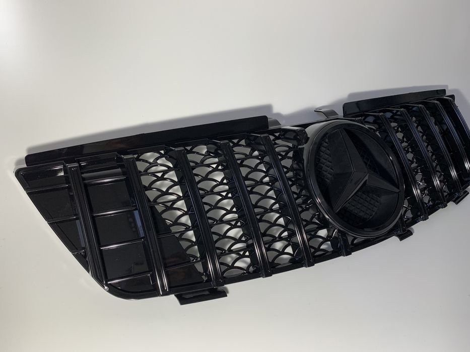Решетка за Mercedes ML GT Black W164 05-08 преди фейса