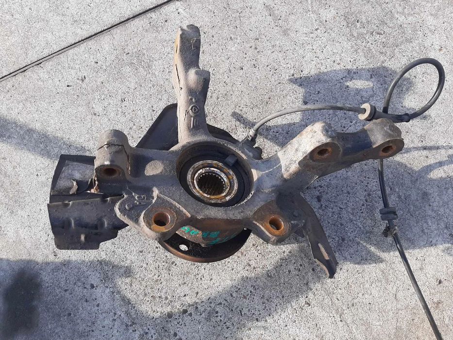 fuzeta stanga fata fiat bravo 2 1.9 d dupa 2006