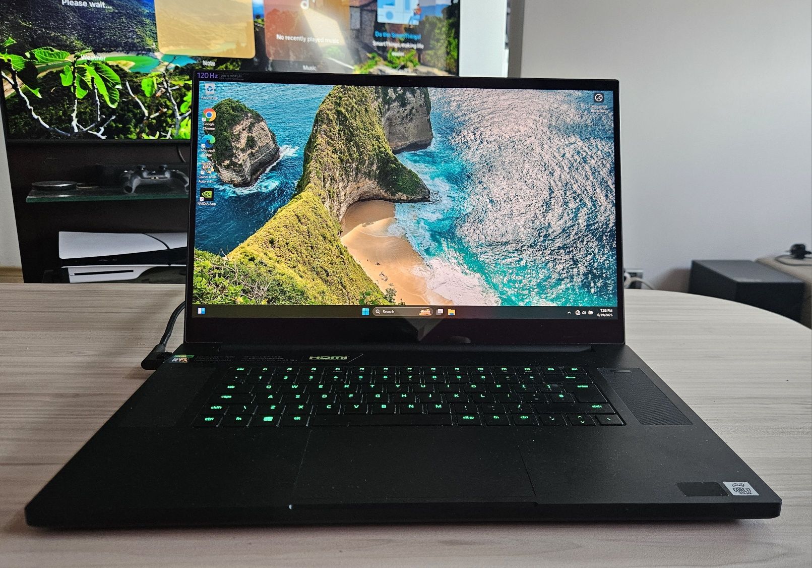 Razer Blade 17 Pro 2021 RTX 3080 16gb 4k 120hz
