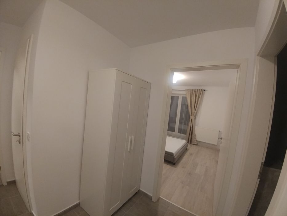 Închiriez apartament Coresi Avantgarden (Kasper)