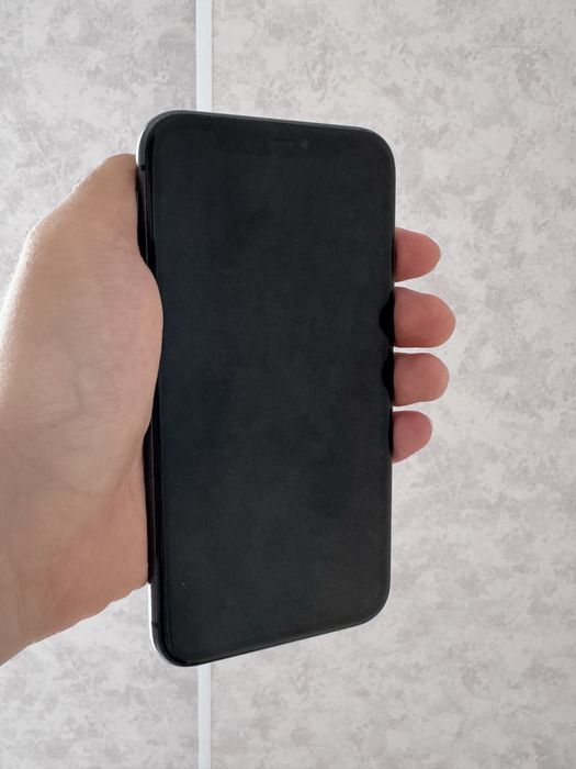 Продам Iphone 11 128GB
