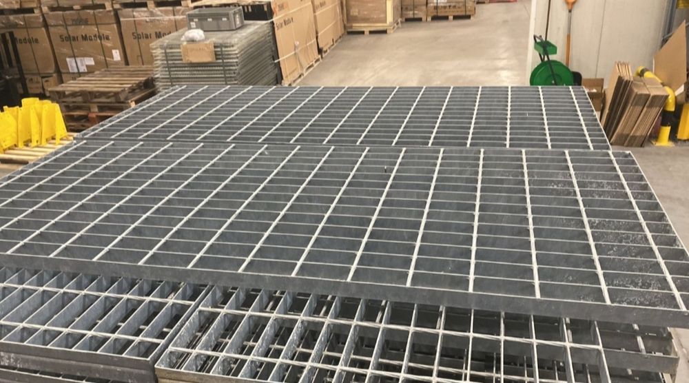 Grătare metalice galvanizate