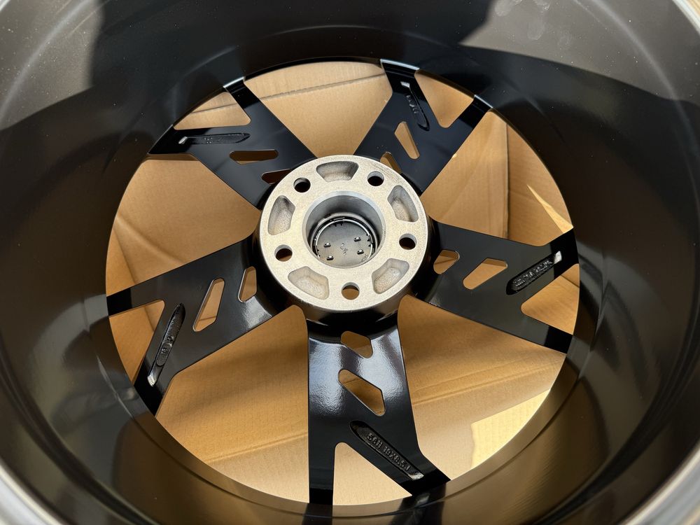 Jante aliaj noi AUDI A4 A5 A6 Q3 Q5 - 5x112 R19