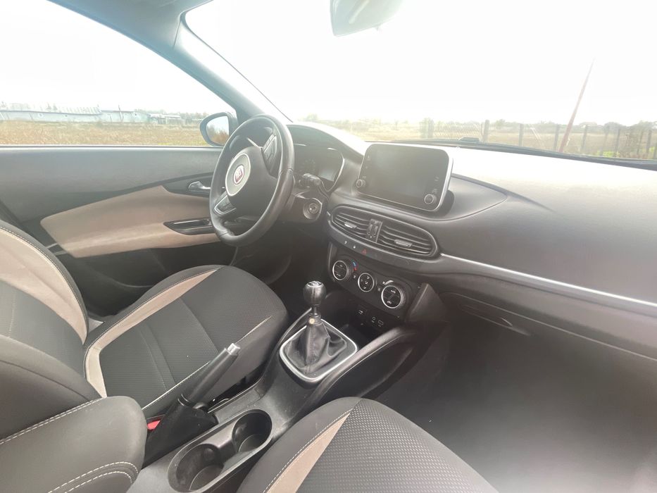 Fiat tipo lounge 2017