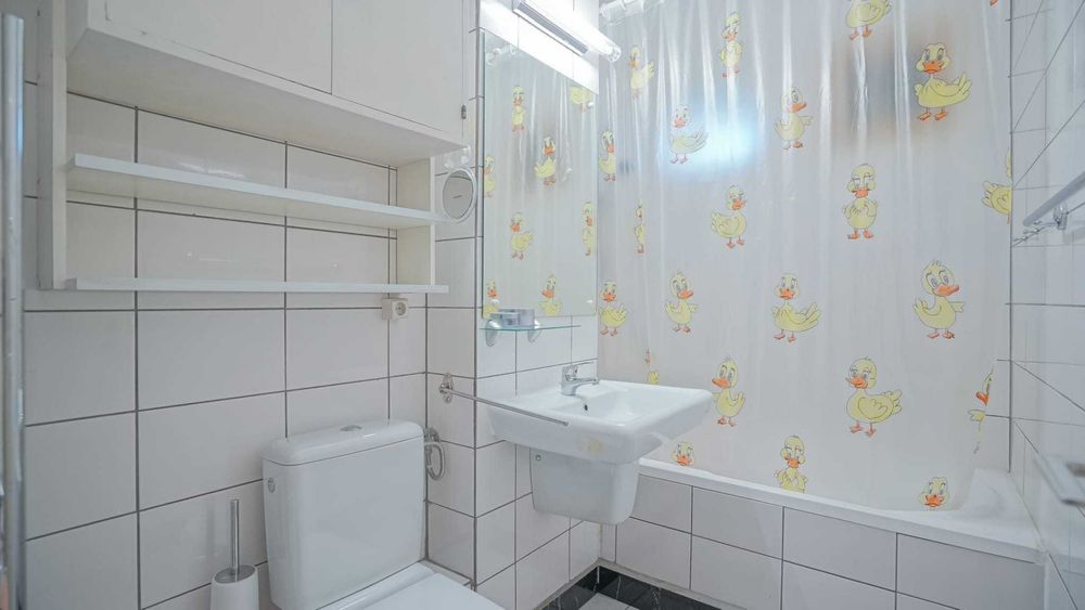 PROPRIETAR vând apartament 2 camere pe Calea București