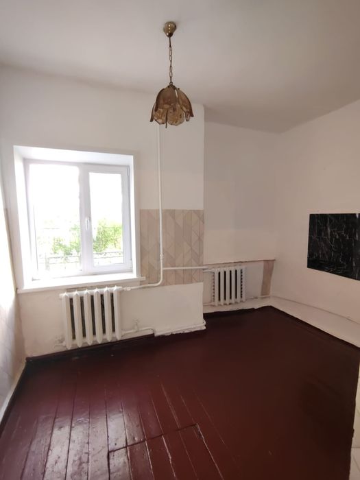 Продам 2 комнатную квартиру , район Береке.