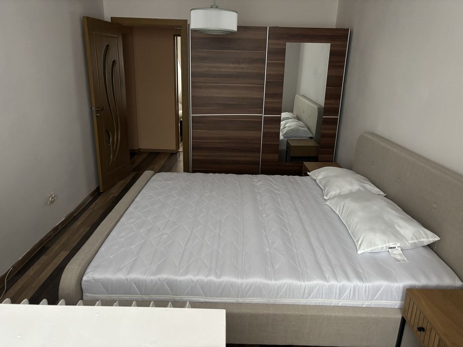 Vand ap cu 3 camere mobilat si utilat!