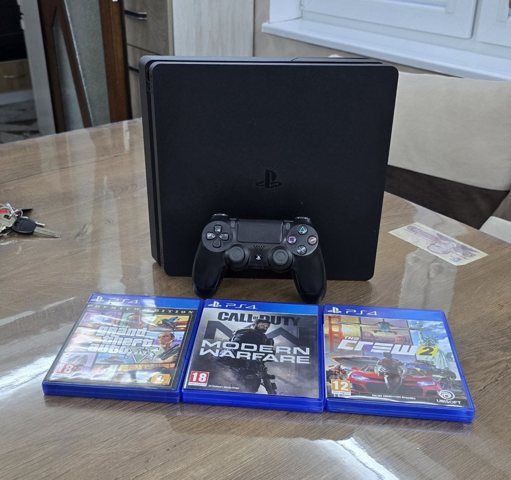 PS4 SONY Playstation 4 Slim 500GB конзола с игри  GTA V 5 Call Of Duty