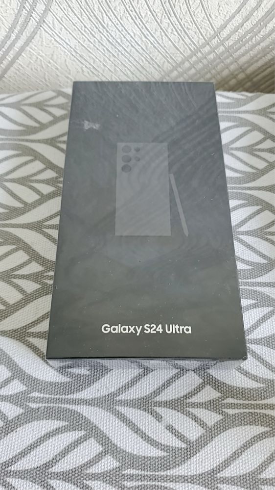 Samsung S24 ultra 256gb karobka ochilmagan yangi
