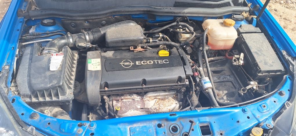 Opel Astra H 1.6 на части