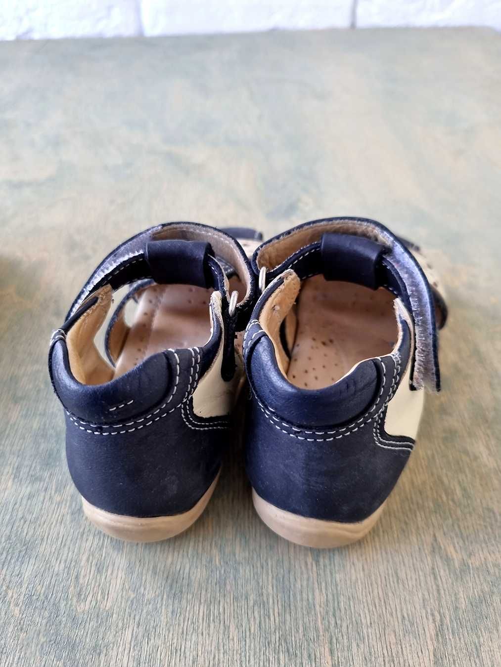 Детская ортопедическая обувь NIKE и ORTOPEDIA размеры 19 и 20