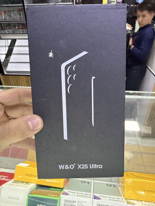 X25 ultra 8/128GB новей