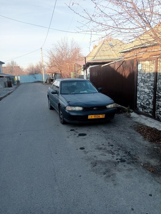 Машина продам срочно автомат 1998