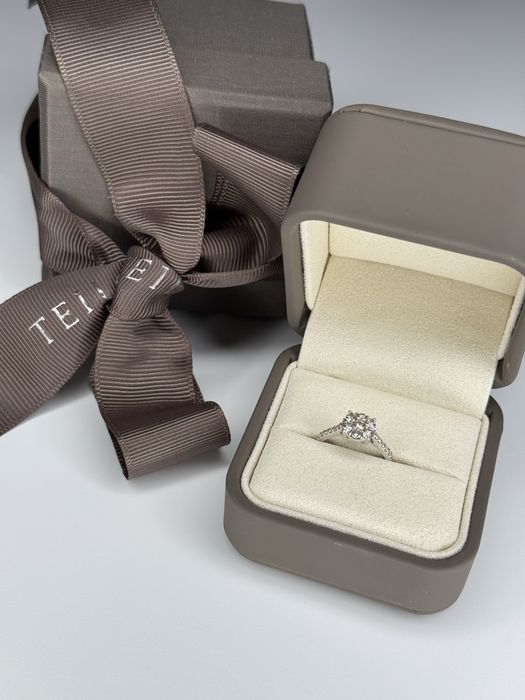 Inel de logodna Teilor din aur alb cu diamante de 0.5ct