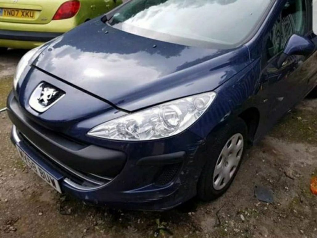 Пежо 308 СВ Комби 2.0 хди дизел 136кc на части Peugeot 308sw