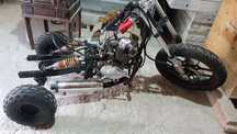 Vand motoreta 125cc pe 3 roți!