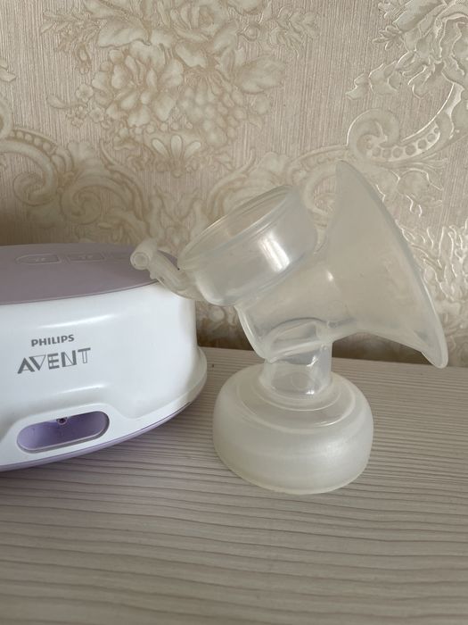 Молокоотсос Avent электрический