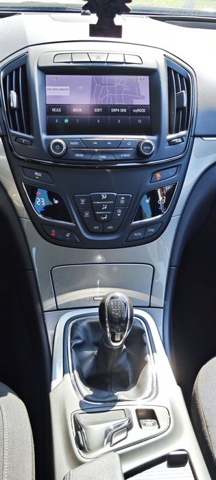 Opel Insignia Sports Tourer 2014