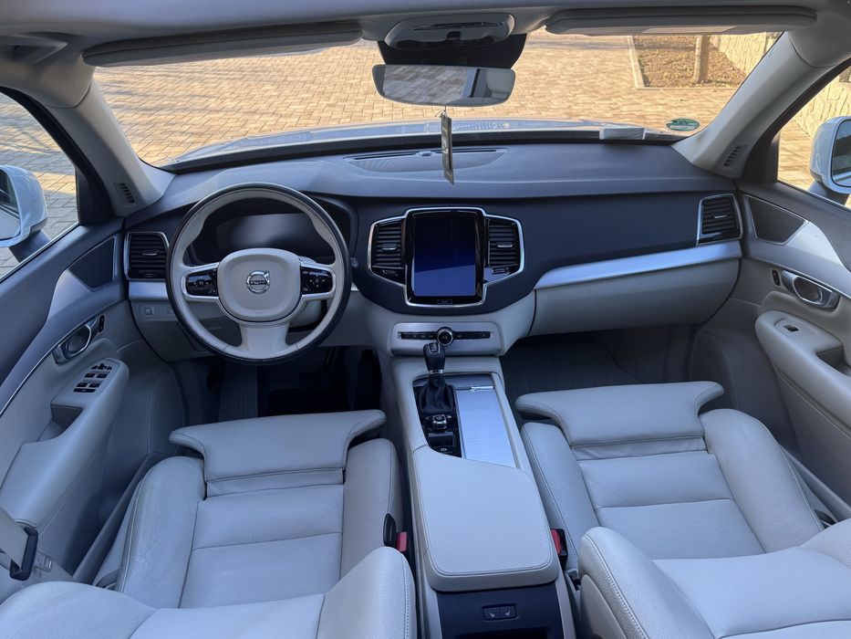 Volvo XC90 2019 AWD Automată, Full LED, Piele Albă