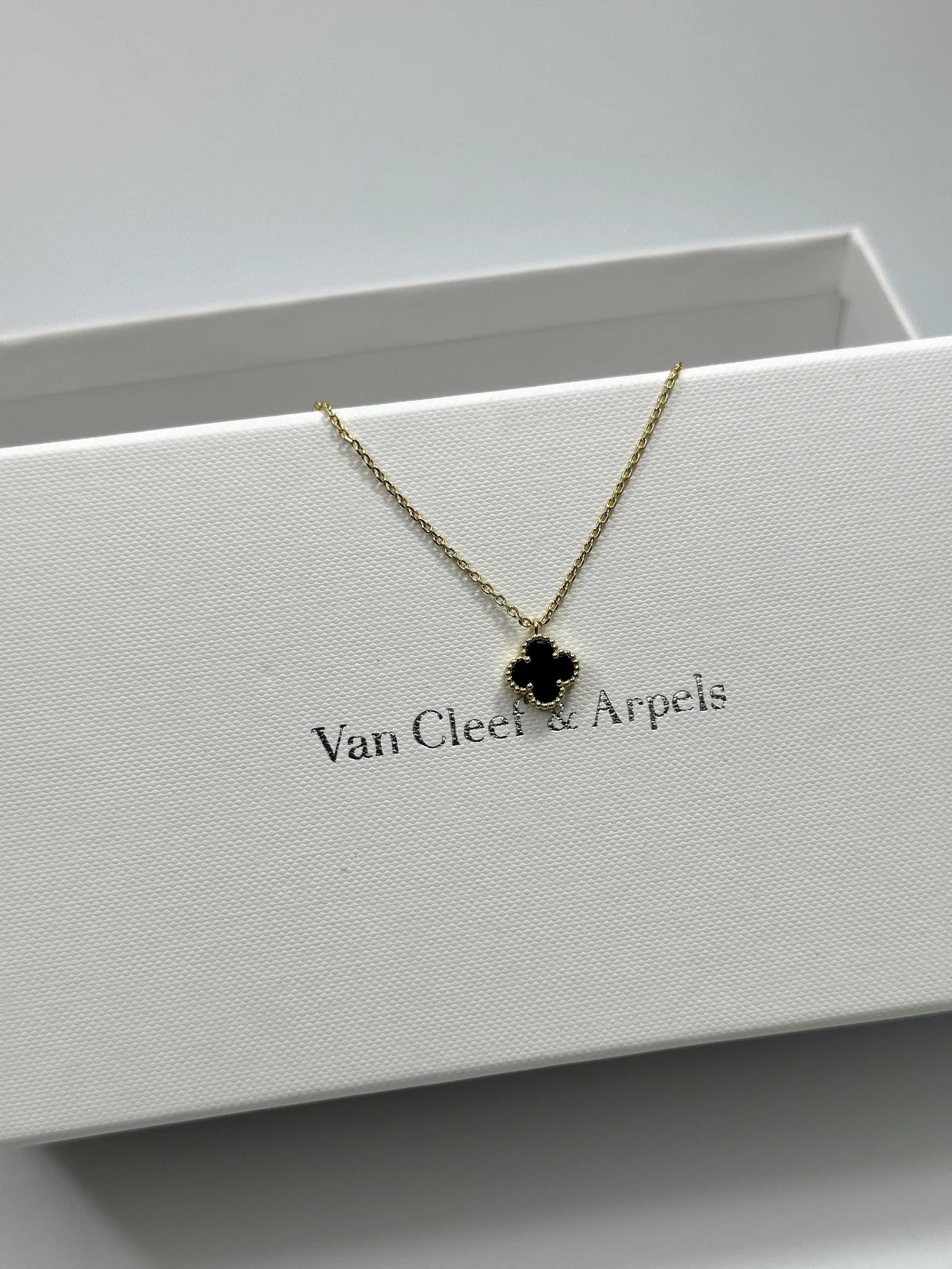 Colier MINI Van Cleef & Arpels Aur 750 Onyx