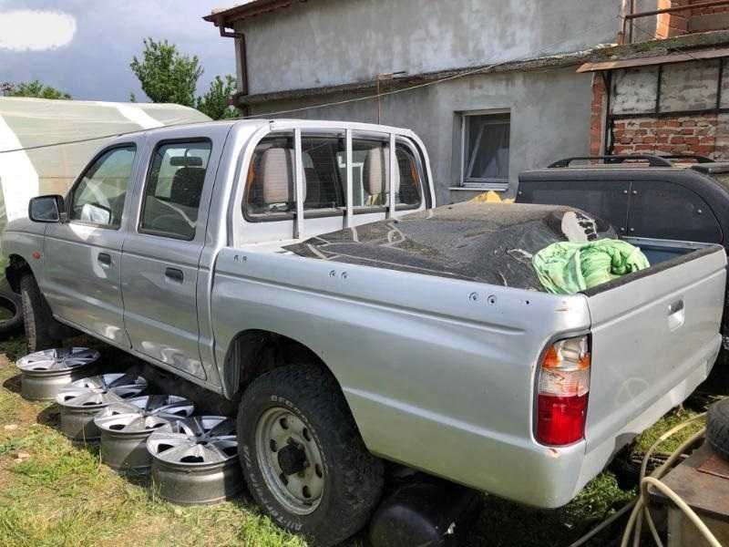 пикапи за части МАЗДА Б Mazda B  2,5 /109 к.с Форд Рейнджър