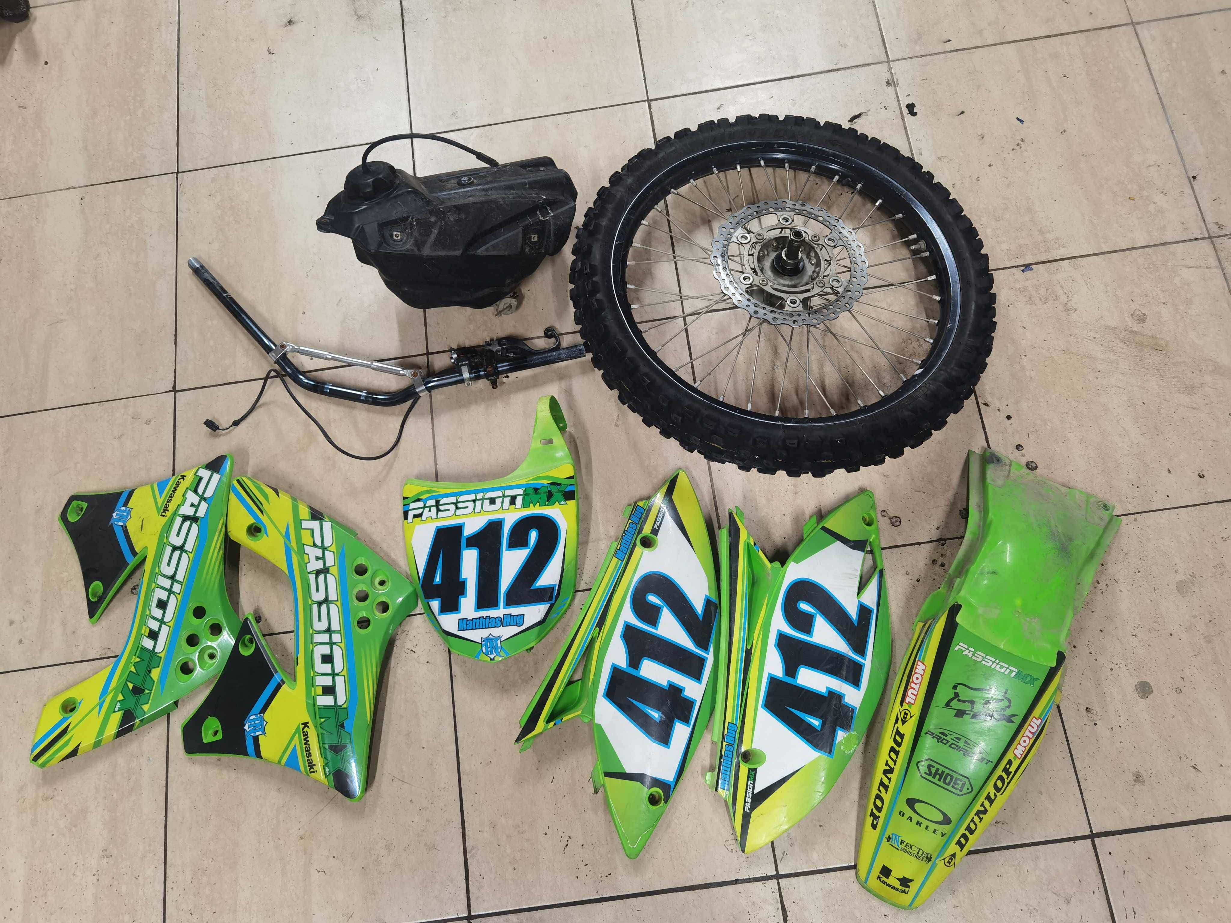 Dezmembrez Kawasaki Kxf 250