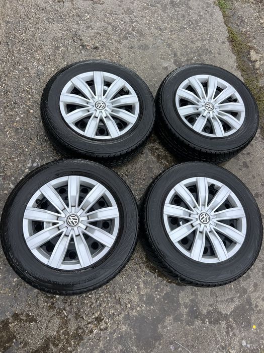 VW tiguan джанти със зимни гуми nokian 215/65/17