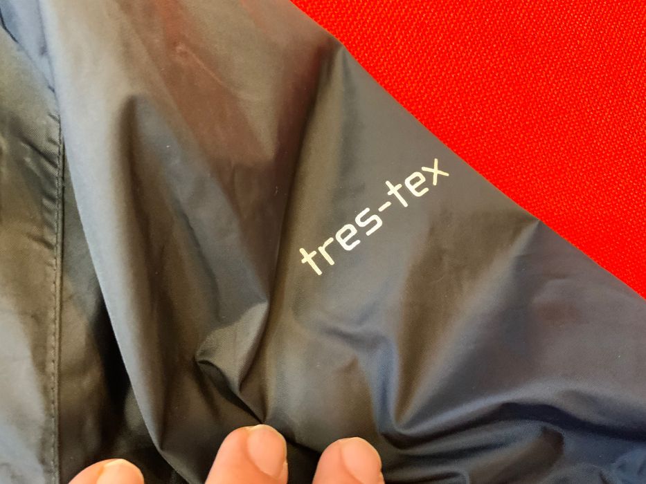 Trespass-оригинално яке размер л