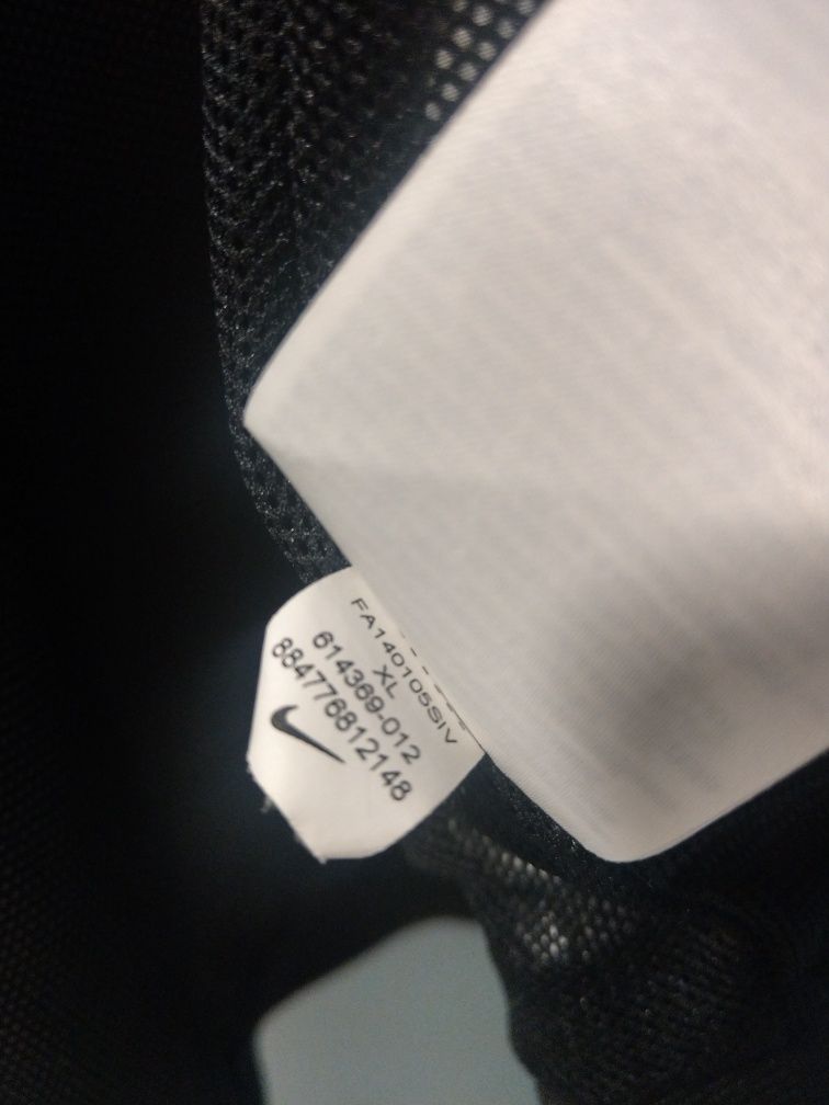 Оригинално! Nike Tech Fleece размер XL мъжко яке , горнище , горница