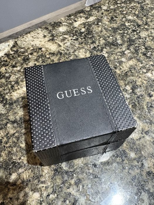 Мъжки Часовник  Guess