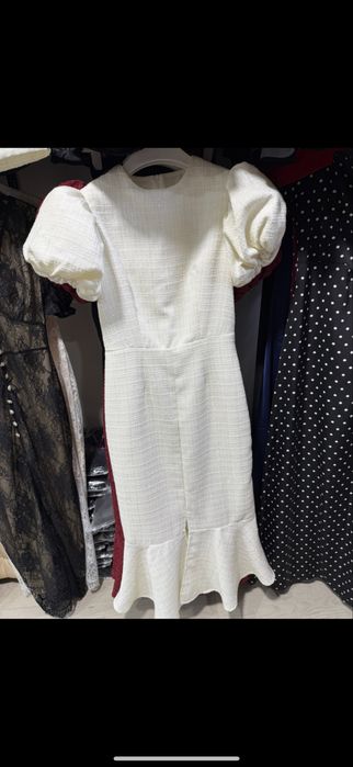 Поатье рыбка белое