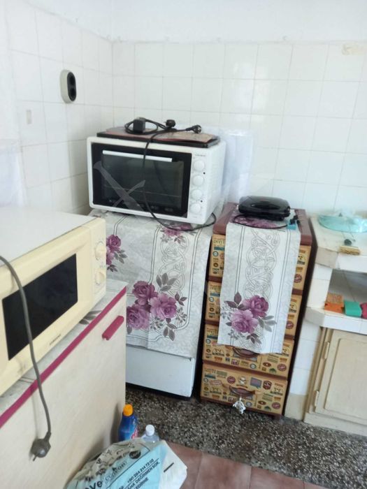 Дава се под наем Тристаен апартамент в Пловдив, Център - 100 кв.м за 300 € - Снимка #3