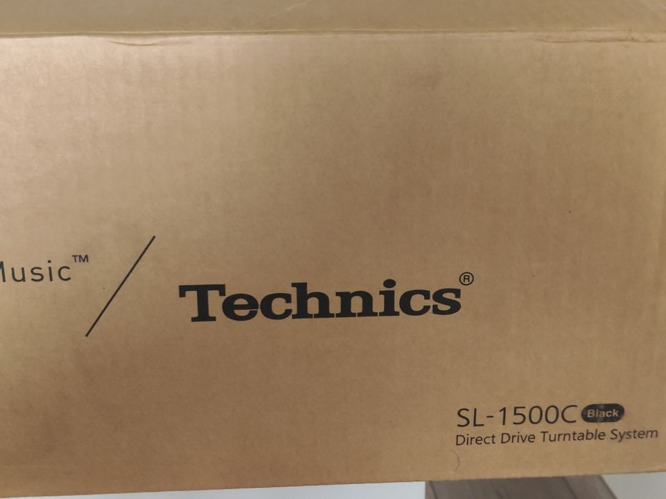 Виниловый проигрыватель Technics SL1500 C