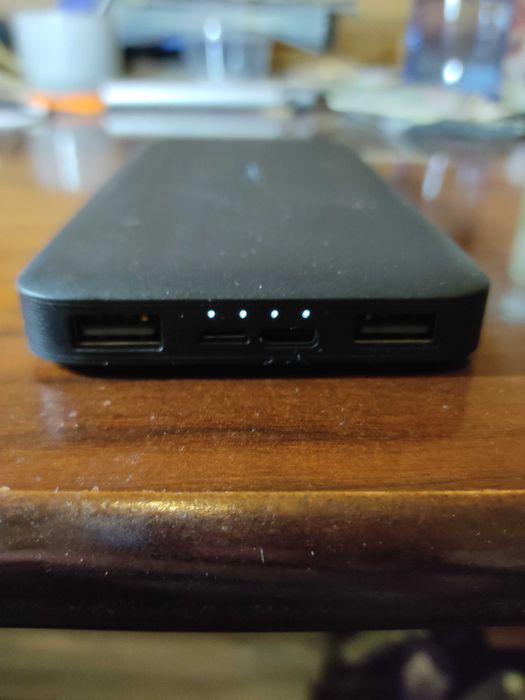 Продам power bank Redmi power bank 10 000 mah