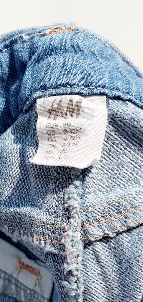 Salopeta de blugi cu pantaloni scurti, 1 an, H&M 80