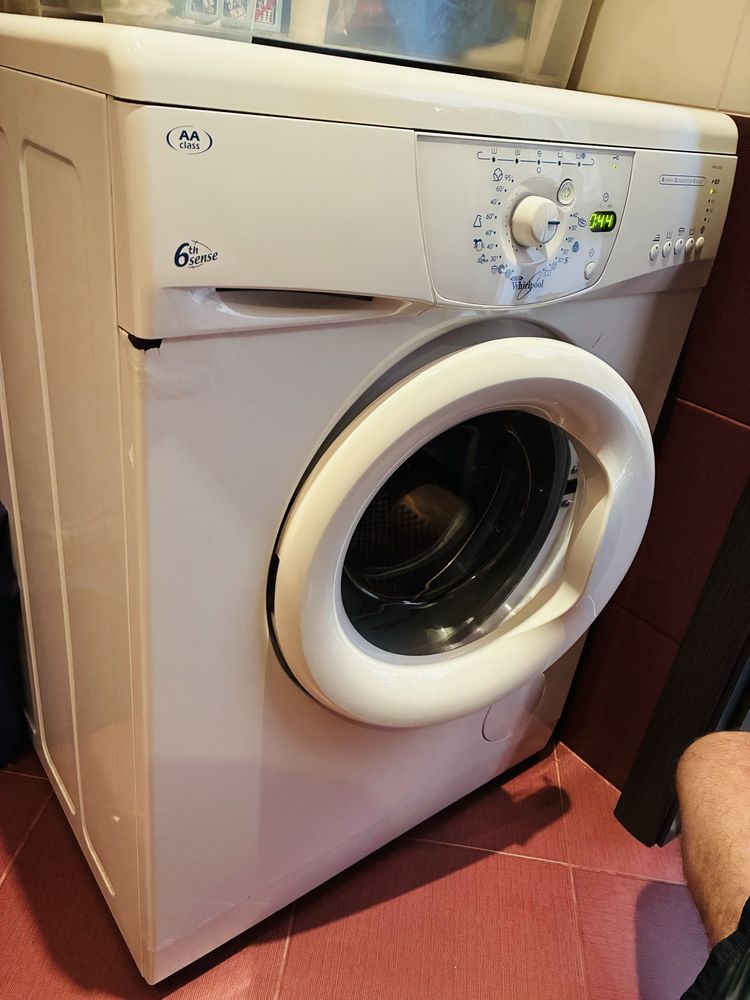 Пералня whirlpool запазена работи отлично
