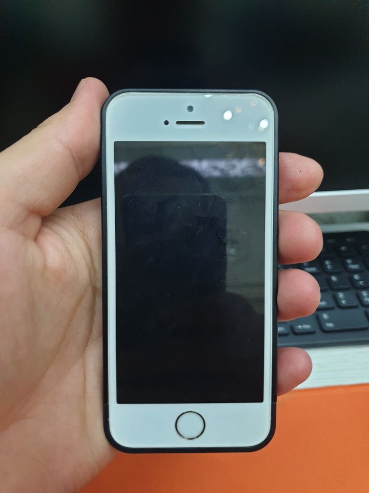 Iphone 5s xuddi yangidek imeyka bor